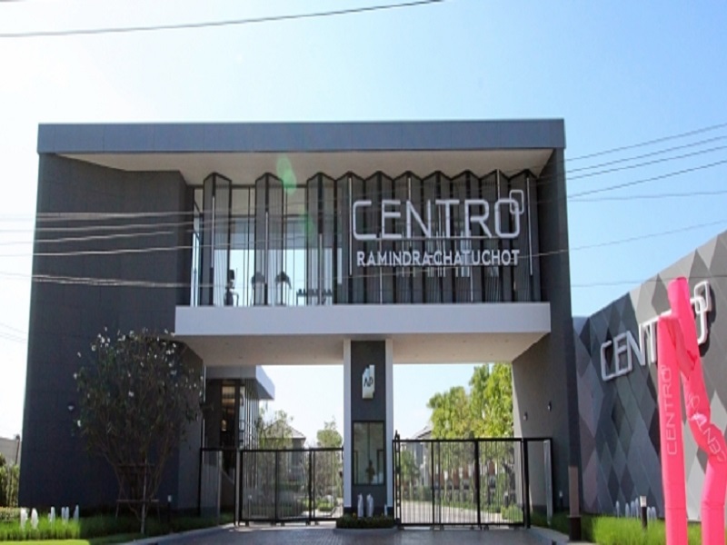 CENTRO-RAMINDRA-CHATUCHOT