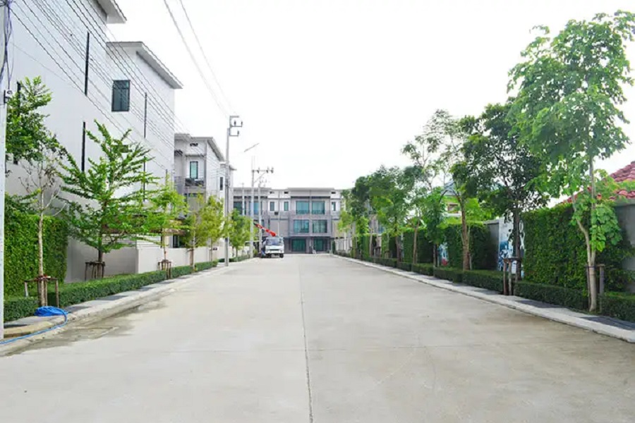 Baan-Pieamsuk-Pinklao-Kanjanapisek