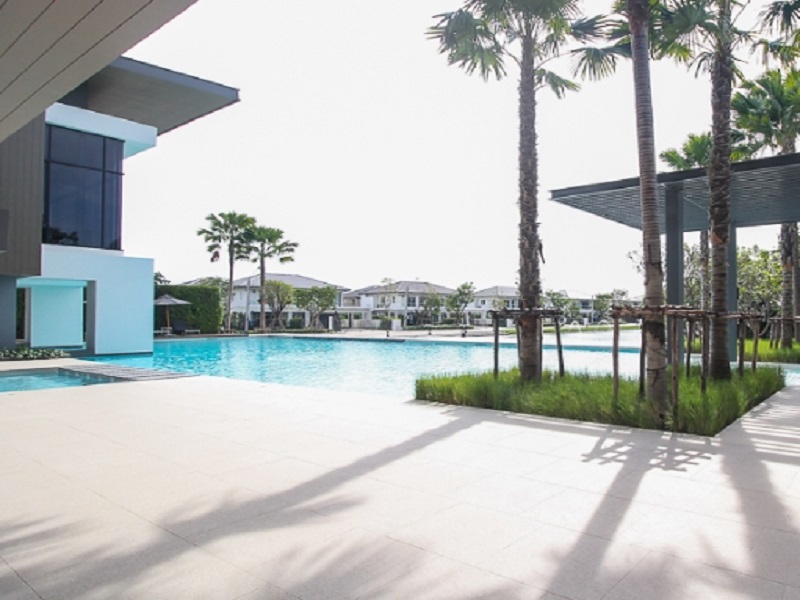 Mantana-Srinakarin-Romklao