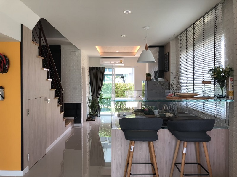 Novo-Ville-Phaholyothin-Lumlukka