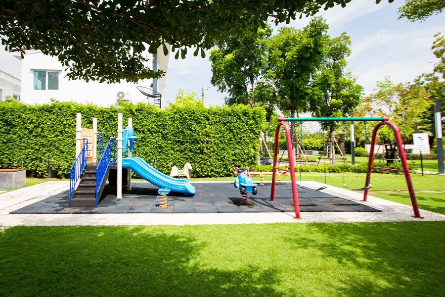 Gusto-Bangna-Suvarnabhumi