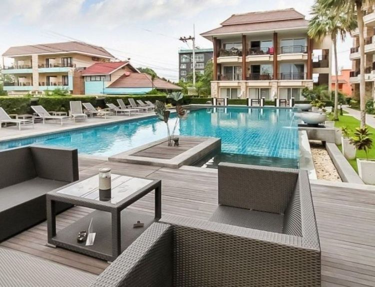 Sunrise-Beach-Resort-and-Residence