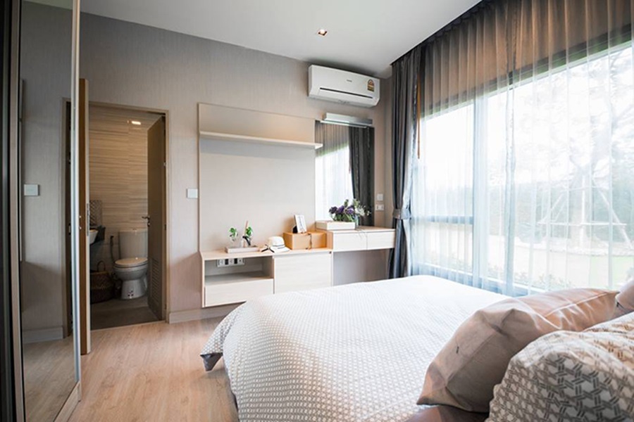 Casalunar-Mesto-Condominium